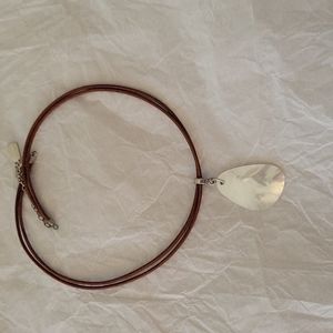 Baroni Design Mother of Pearl pendant necklace